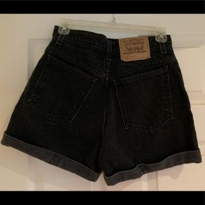 Vintage Levi’s High Waisted Shorts Faded Black